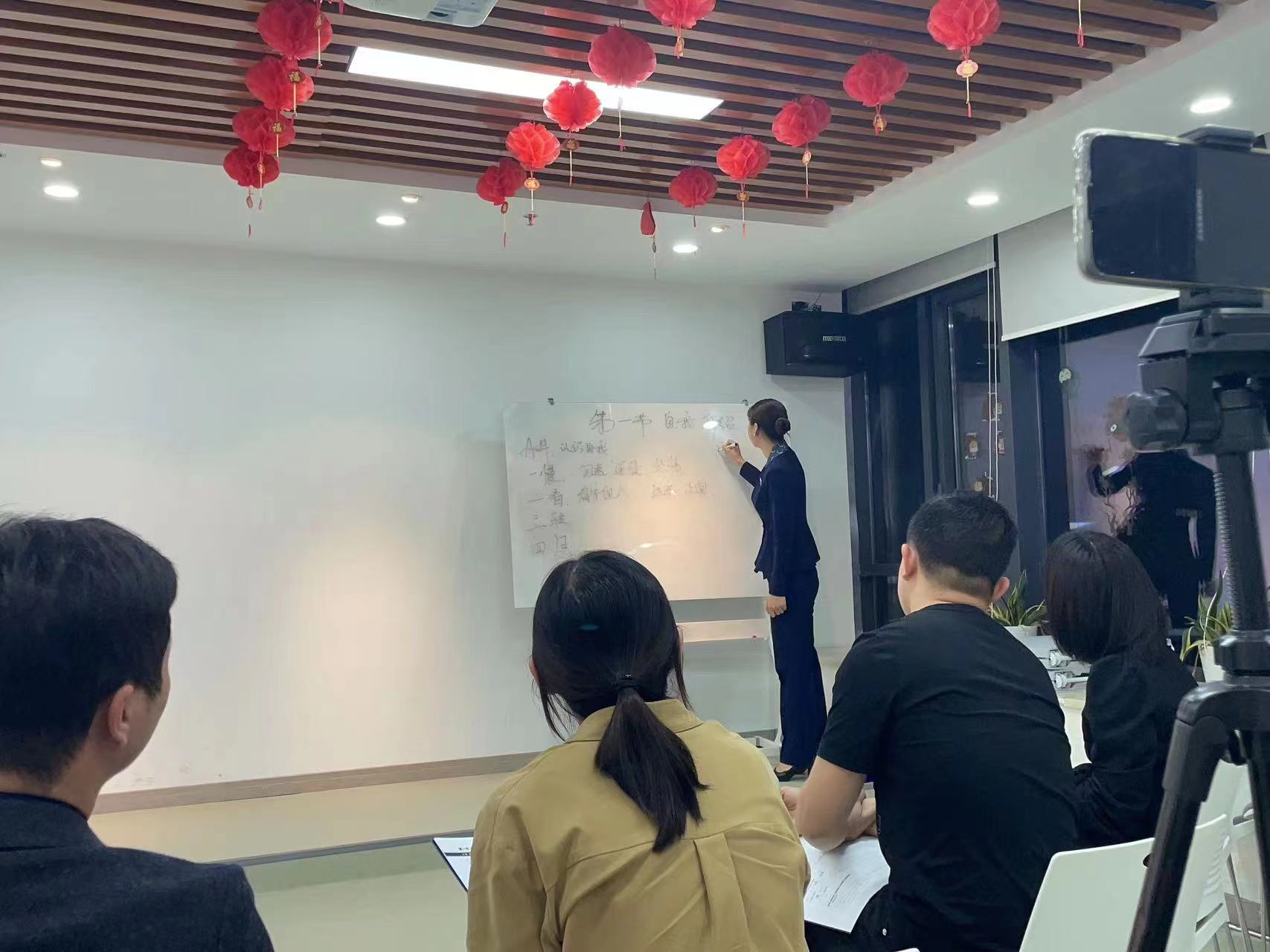 常思雨:《當(dāng)眾講話》