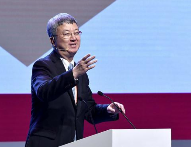 朱民:4月11日，朱民出席“財(cái)經(jīng)前沿——2021：全球經(jīng)濟(jì)強(qiáng)勁復(fù)蘇”論壇