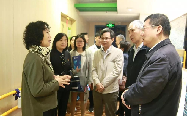 姜春力:中國(guó)國(guó)際經(jīng)濟(jì)交流中心黨委副書(shū)記、信息部部長(zhǎng)姜春力一行蒞臨晚晴養(yǎng)老調(diào)研指導(dǎo)