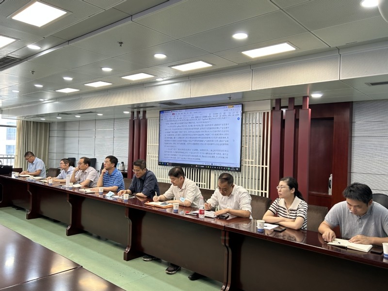 黨委書記劉春林、院長安同良講授主題教育專題黨課