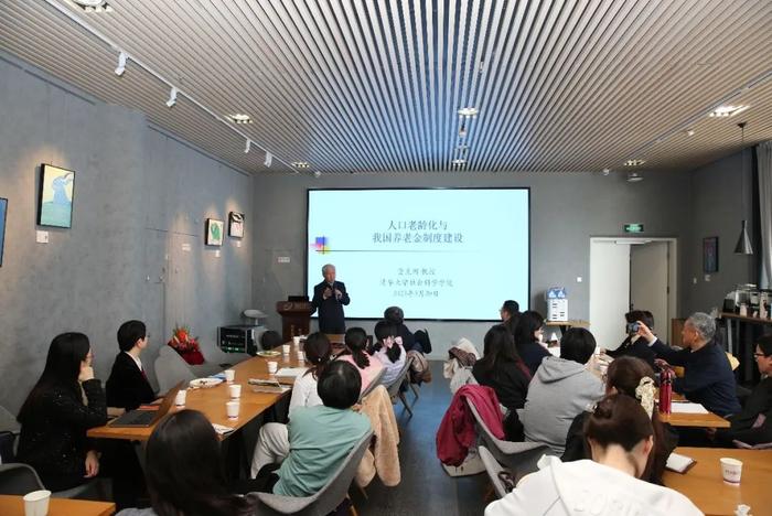 董克用教授主講2023年社科學院教師學術(shù)報告會第一講