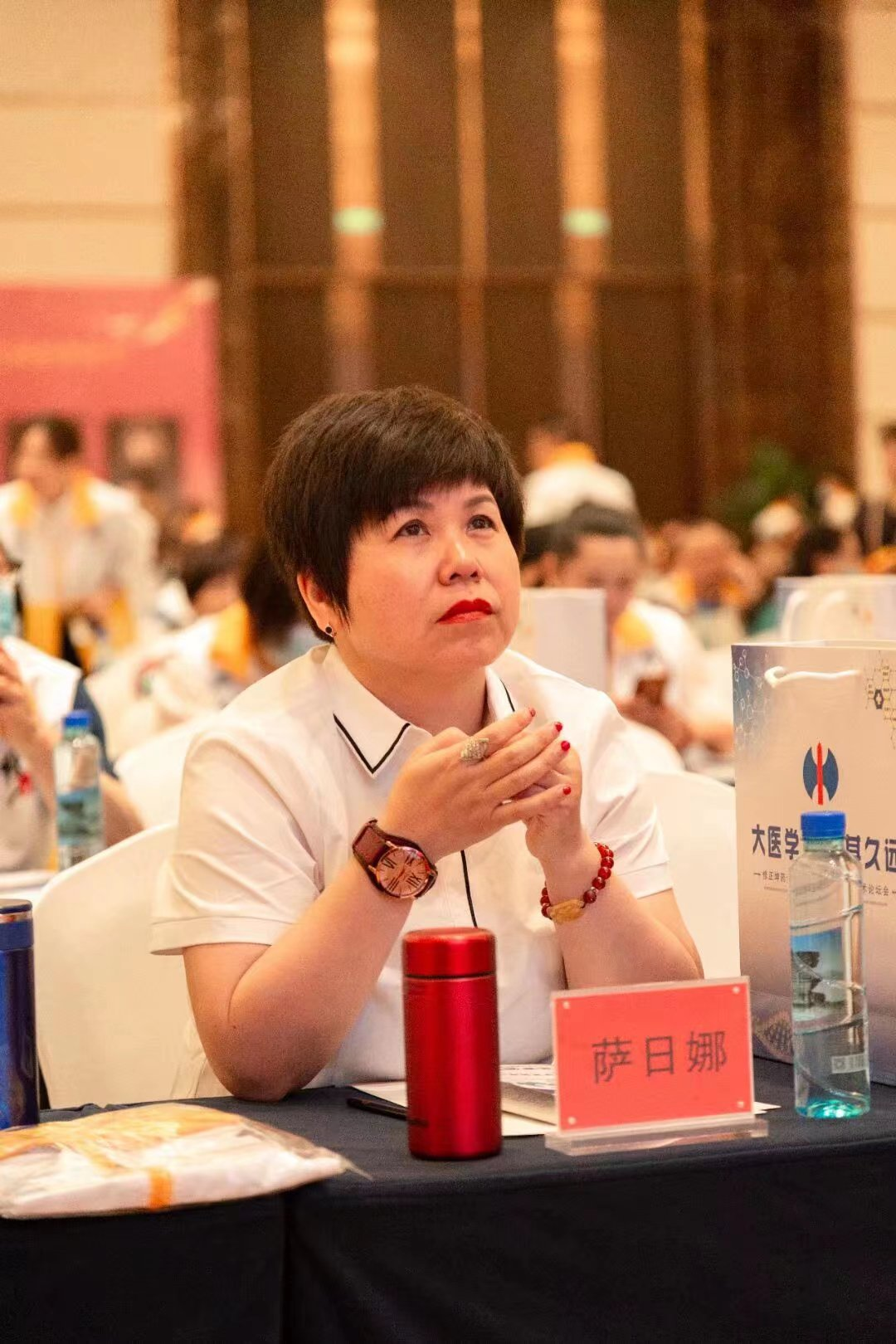 薩日娜:授課見證二